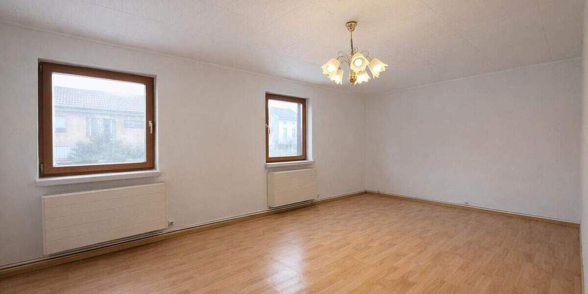 Doppelhaushälfte Schkeuditz Wolteritz - 4 Zimmer, 83 m&sup2;, 199.000&euro; | Angebot:25463895