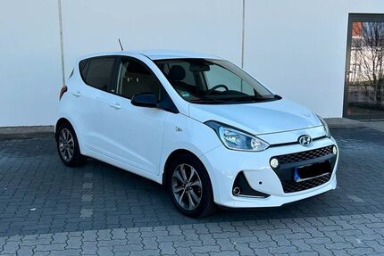 Hyundai i10 55.350 km 11.600 &euro; Hockenheim 68766