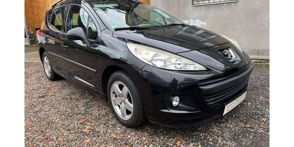 Peugeot 207 181.000 km 2.200 € Hamburg 22769
