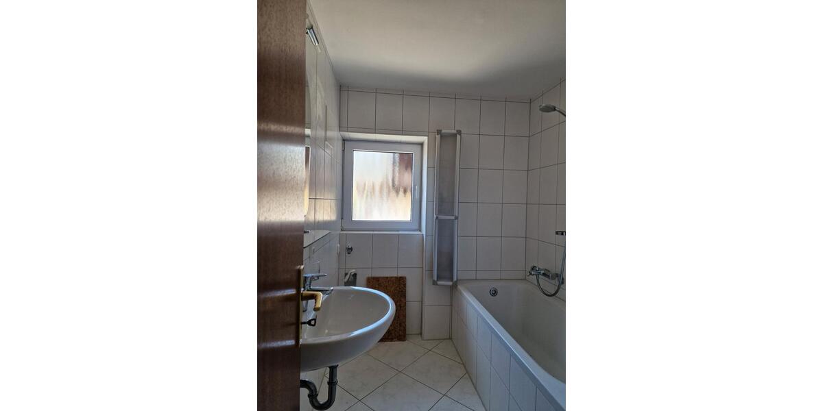 Etagenwohnung Oberstdorf - 3.5 Zimmer, 90 m&sup2;, 1.350&euro; | Angebot:26505543