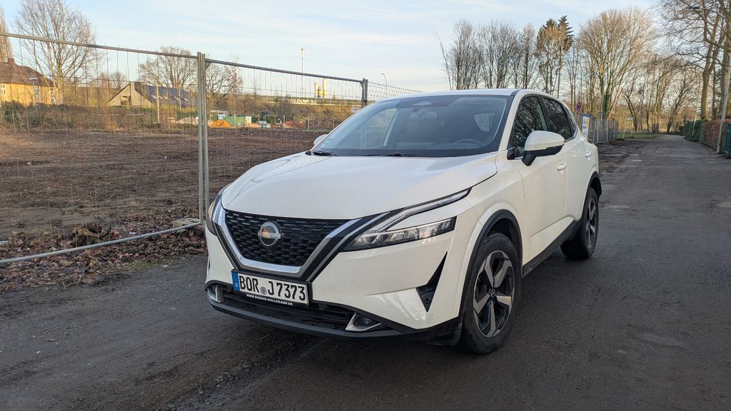 Nissan Qashqai 22.000 km 22.950 &euro; Borken 46325