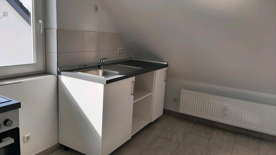 Erdgeschoßwohnung Bergen - 2 Zimmer, 43 m&sup2;, 390&euro; | Angebot:25883277