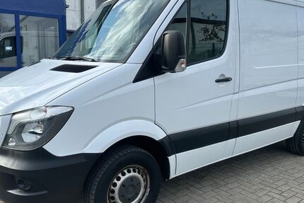 Mercedes-Benz Sprinter 168.000 km 11.841 &euro; Kiel 24145