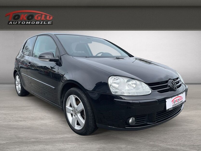 VW Golf 177.000 km 1.990 € Dautphetal-Friedensdorf 35232