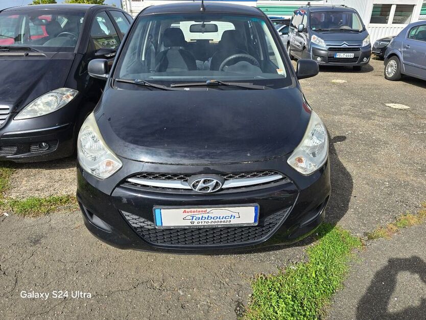i10
