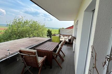 Wohnung Hungen - 3 Zimmer, 112 m&sup2;, 985&euro; | Angebot:25548904