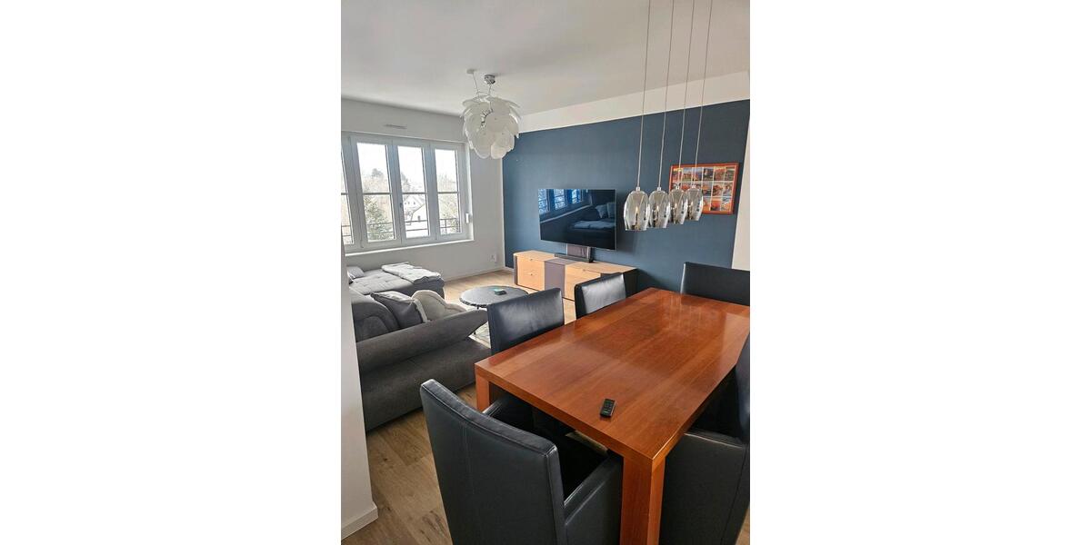 Dachgeschoßwohnung Schöneiche bei Berlin - 2 Zimmer, 120 m&sup2;, 750&euro; | Angebot:24826326