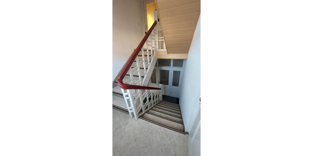 Mehrfamilienhaus, Wohnhaus Saalfeld (Saale) - 6 Zimmer, 136 m&sup2;, 259.000&euro; | Angebot:24369733