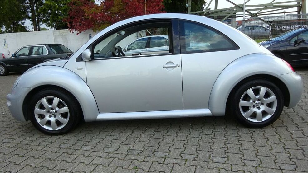 VW Beetle 128.100 km 3.900 € Münster 48165