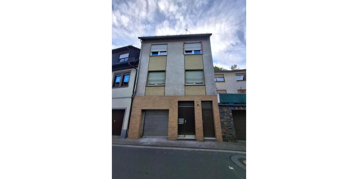 Einfamilienhaus Weiler bei Bingen - 6 Zimmer, 160 m&sup2;, 149.000&euro; | Angebot:26413379