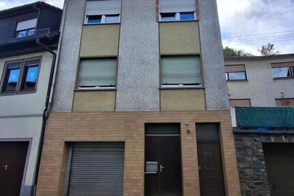 Haus Weiler bei Bingen - 6 Zimmer, 160 m&sup2;, 149.000&euro; | Angebot:26413379
