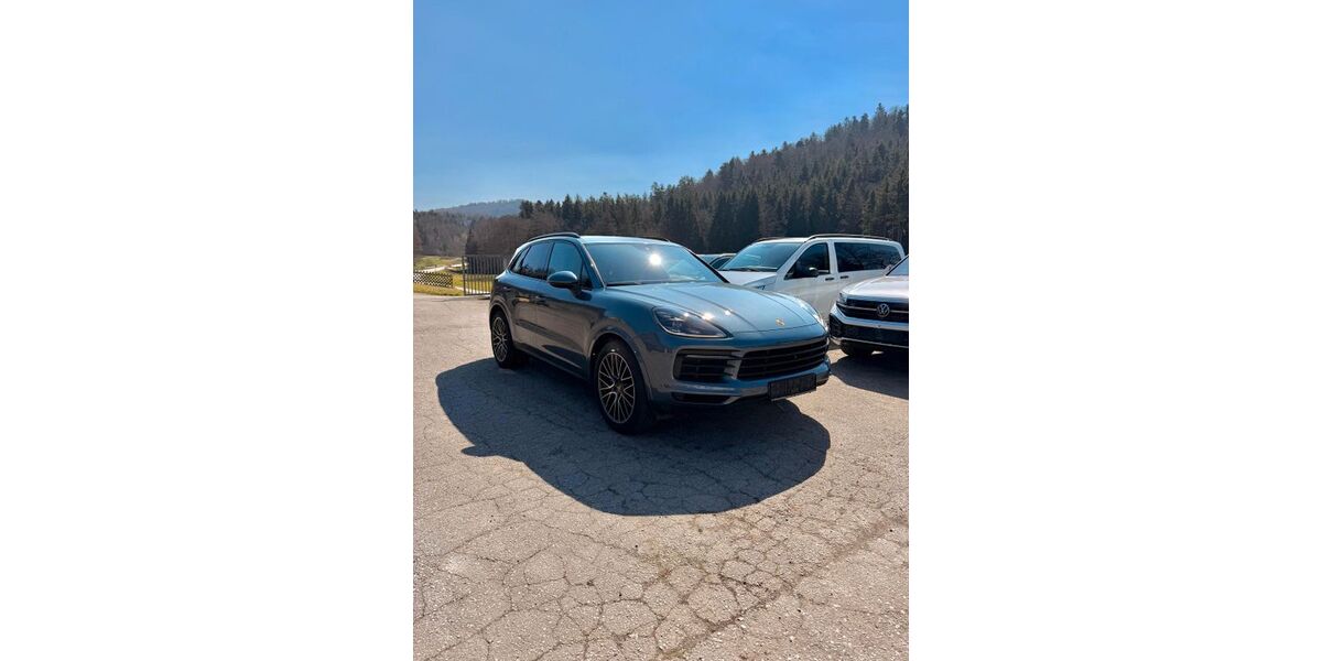 Porsche Cayenne 61.800 km 48.900 &euro; Fürstenstein 94538