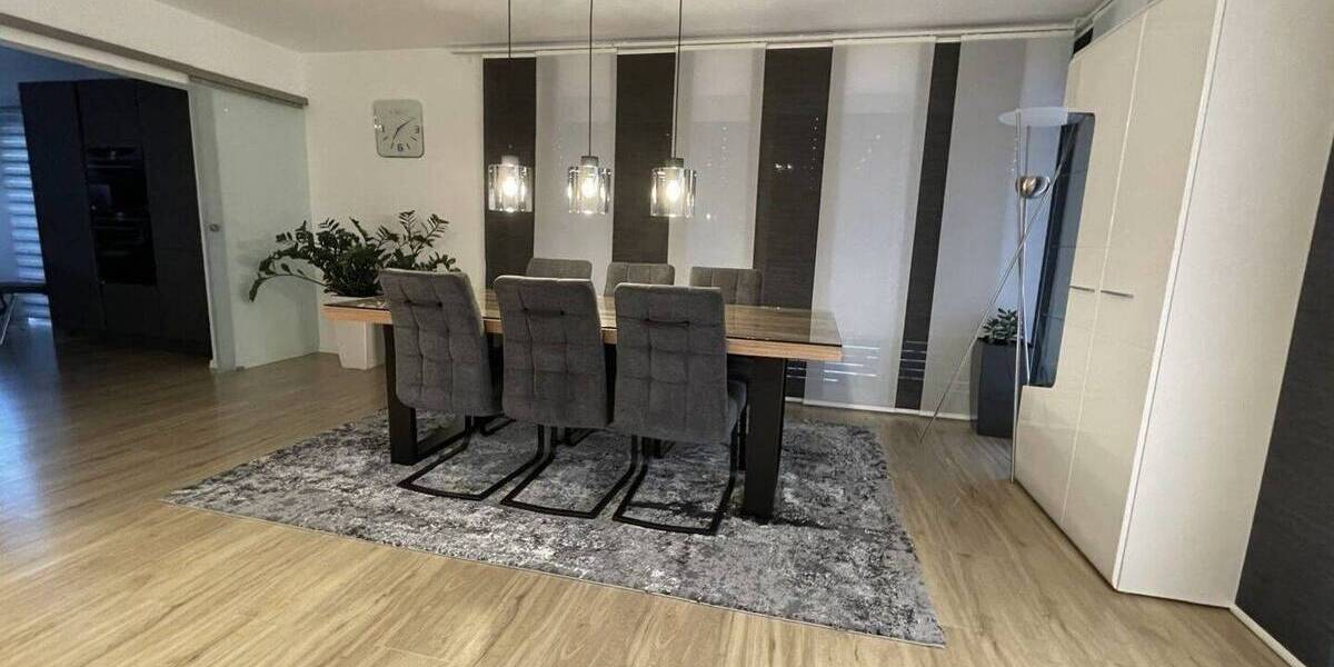 Einfamilienhaus Wassertrüdingen - 5 Zimmer, 196 m&sup2;, 679.000&euro; | Angebot:25669191