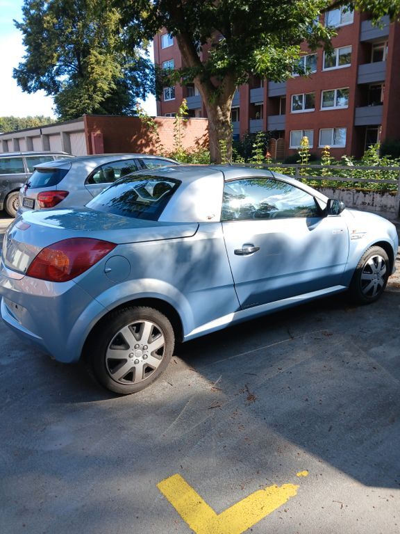 Opel Tigra 200.000 km 800 € Neumünster 24539