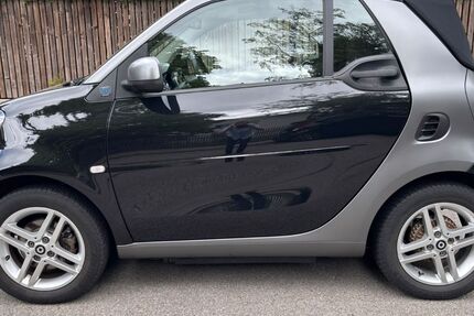 Smart ForTwo 26.200 km 14.900 &euro; München 81479