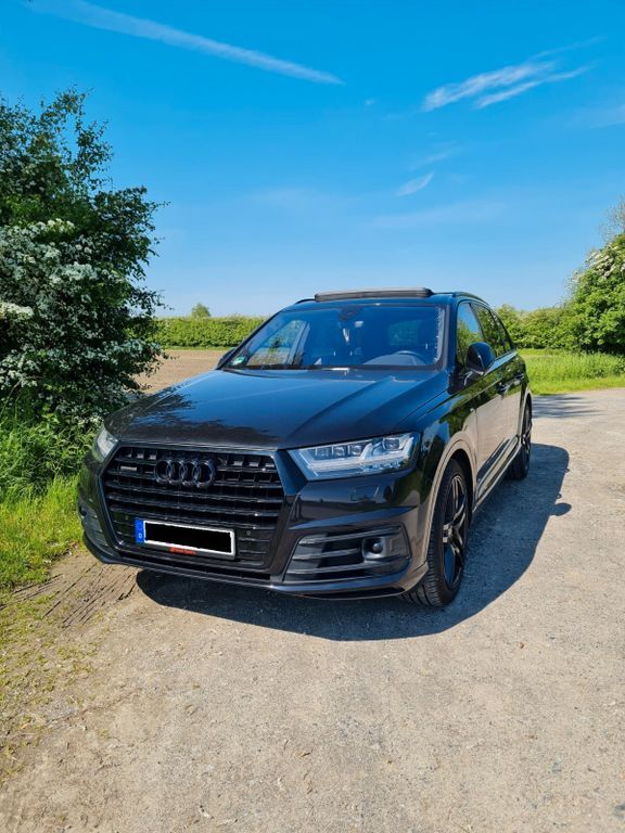 Audi Q7 218.000 km 29.900 € Bönen 59199