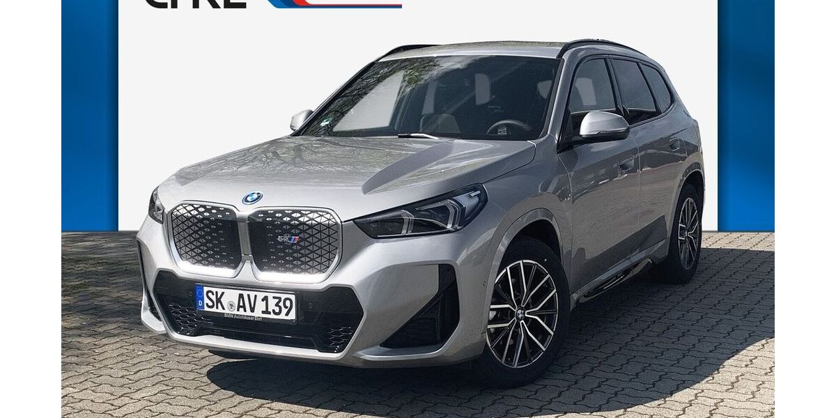 BMW iX1 4.000 km 44.940 &euro; Dessau 06847