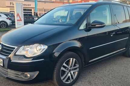 VW Touran 172.300 km 5.999 &euro; Köln 51145