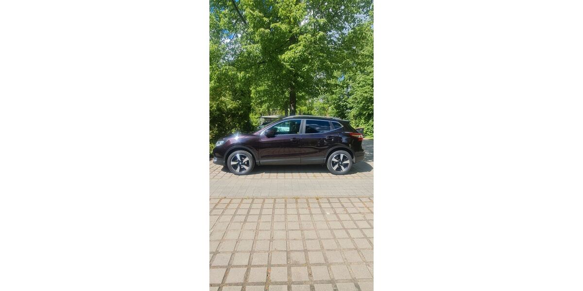 Nissan Qashqai 109.500 km 11.000 &euro; Glienicke 16548
