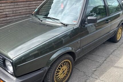 VW Golf 106.000 km 3.000 &euro; Bad Oeynhausen 32549
