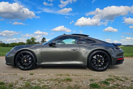 Porsche 992 18.980 km 126.000 &euro; Fürth 90762
