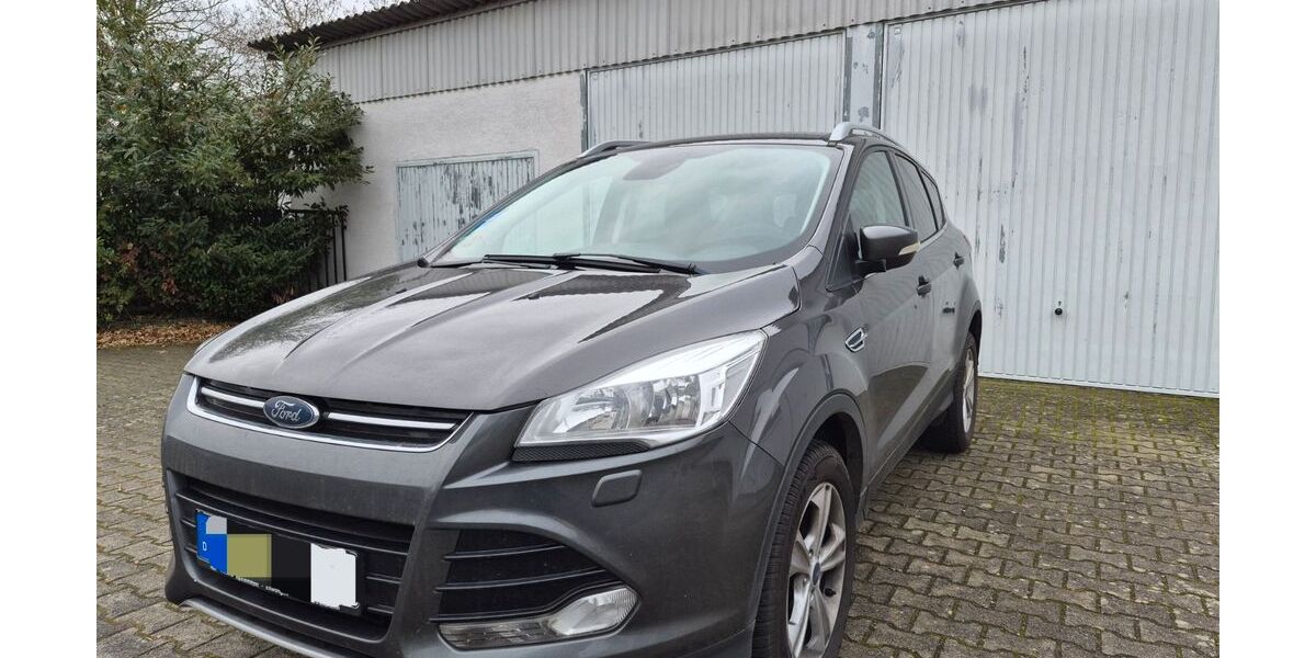Ford Kuga 162.000 km 8.450 &euro; Pfungstadt 64319