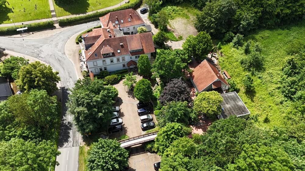 Etabliertes Hotel- & Gastro-Anwesen am Wiehengebirge umfassend modernisiert - Gewerbeobjekt Bad Oeynhausen Dehme | Angebot:26846844