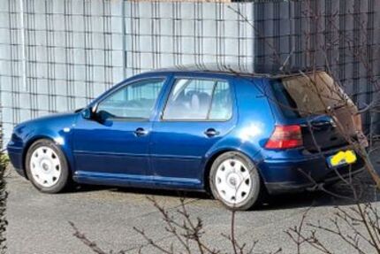 VW Golf 196.000 km 8.900 &euro; Köln 51063