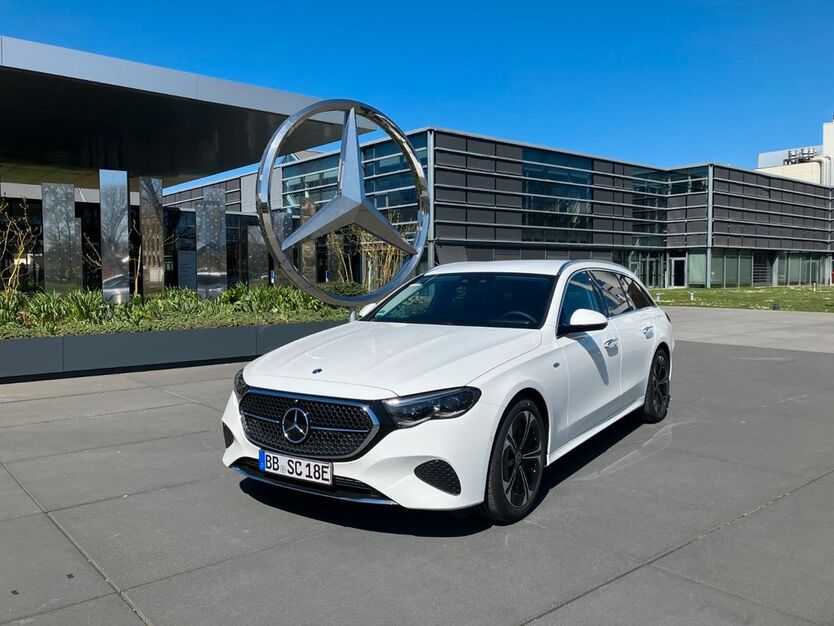 Mercedes-Benz E 300 20.000 km 62.790 € Böblingen 71034