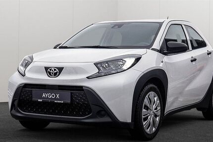 Toyota Aygo (X) 41.045 km 11.690 &euro; Rellingen 25462
