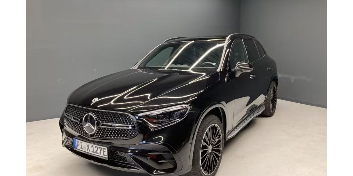 Mercedes-Benz GLC 300 28.000 km 48.168 &euro; Brüsewitz 19071