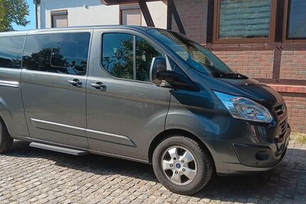 Ford Tourneo Custom 142.000 km 25.000 € Steinhöfel 15518