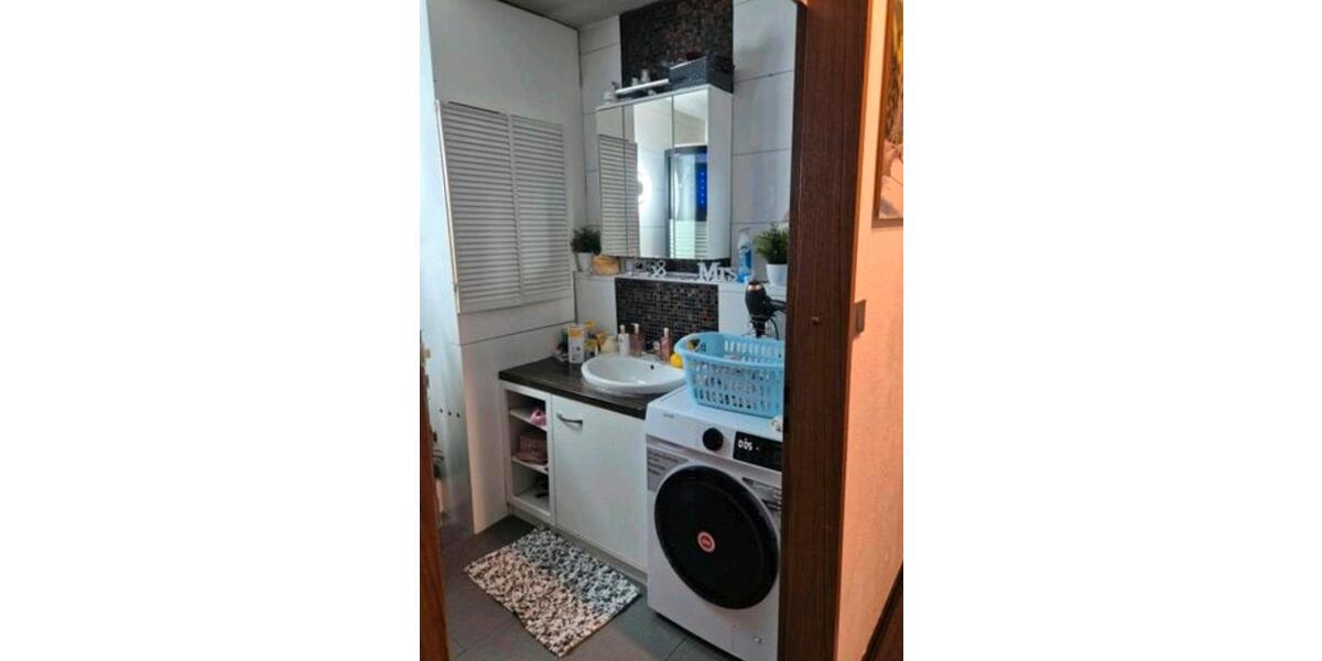 Einfamilienhaus Esslingen am Neckar Pliensauvorstadt - 3.5 Zimmer, 125 m&sup2;, 1.400&euro; | Angebot:25182494