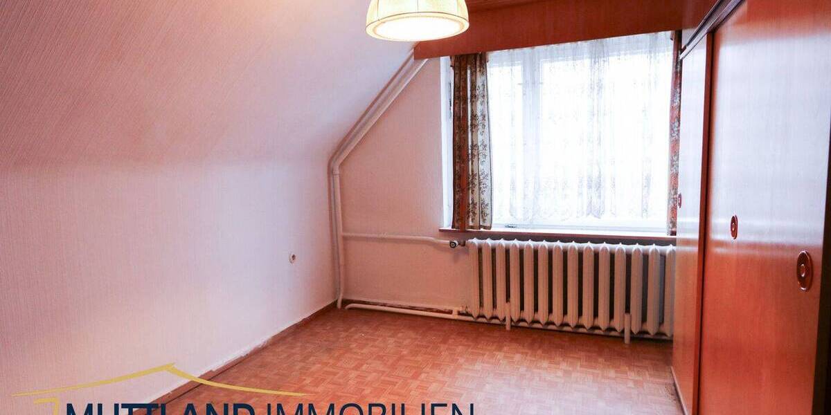 Doppelhaushälfte Bergen auf Rügen Bergen - 6 Zimmer, 150 m&sup2;, 250.000&euro; | Angebot:26187866
