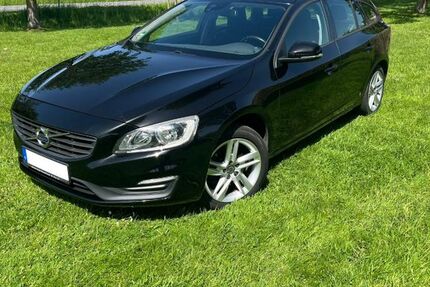Volvo V60 211.164 km 8.450 &euro; Bruchhausen-Vilsen 27305