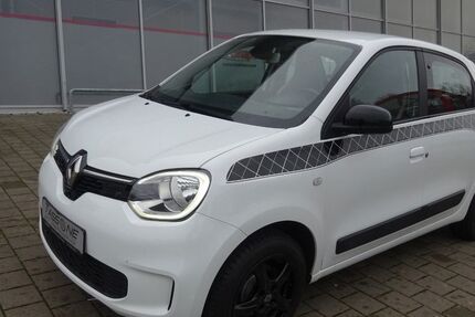 Renault Twingo 79.225 km 9.790 € Steißlingen 78256