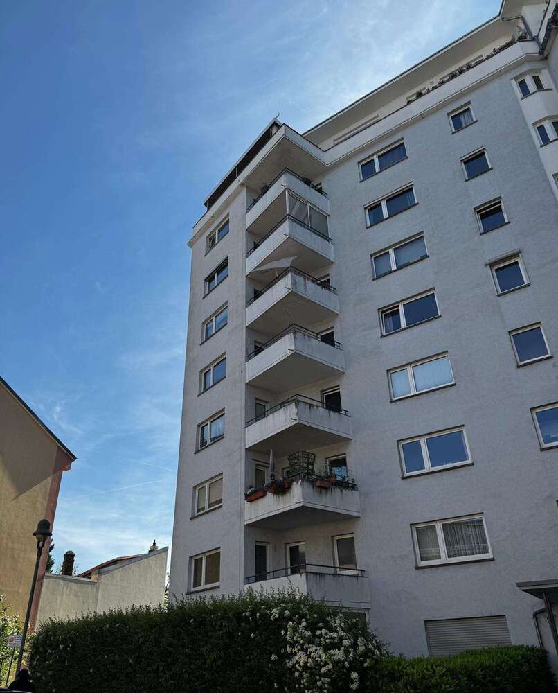 Wohnung zum Mieten in Frankfurt am Main 990 € 64 m²