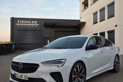 Opel Insignia 115.000 km 22.900 &euro; Esslingen am Neckar 73732