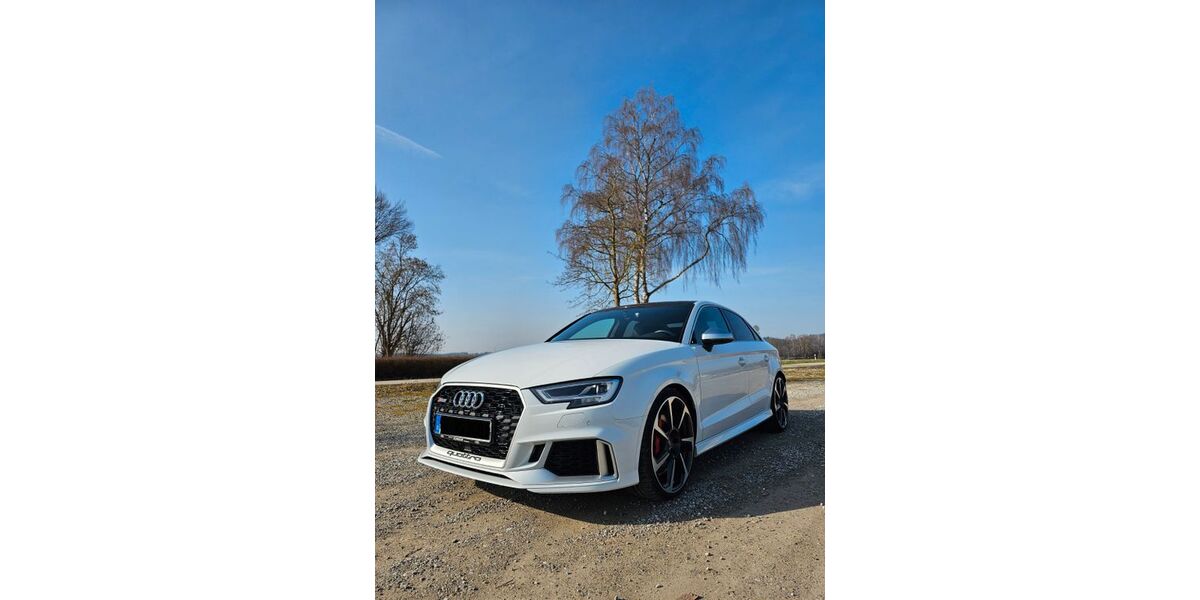 Audi RS3 93.200 km 46.000 &euro; Münsterhausen 86505