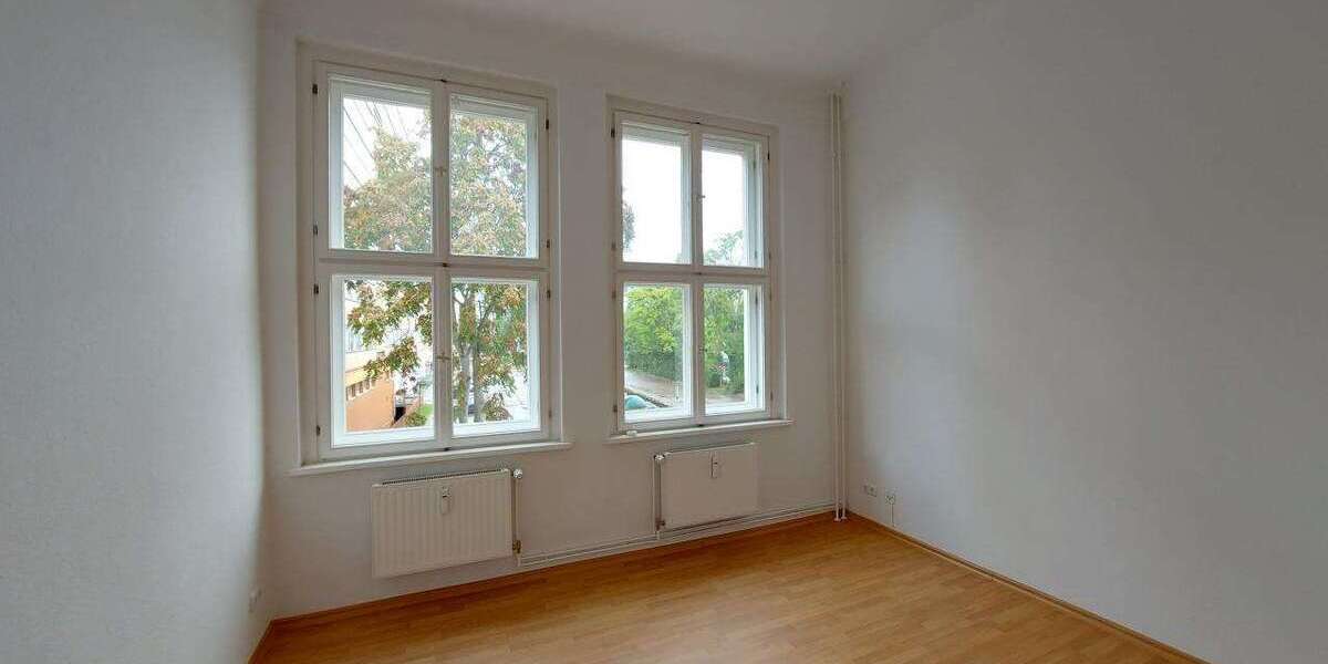 Etagenwohnung Magdeburg Altstadt - 3 Zimmer, 83 m&sup2;, 712&euro; | Angebot:27097712
