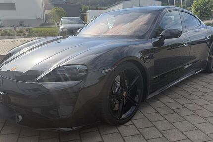 Porsche Taycan 87.000 km 68.800 &euro; Rietheim-Weilheim 78604