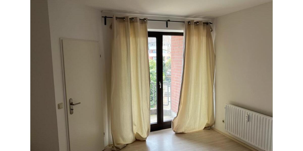 Etagenwohnung Mönchengladbach Süd - 1 Zimmer, 30 m&sup2;, 730&euro; | Angebot:26036952