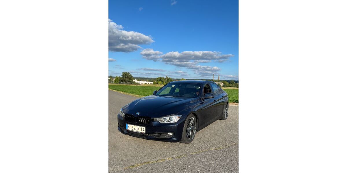 BMW 330 208.000 km 16.000 &euro; Klötze 38486