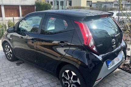 Toyota Aygo (X) 20.000 km 11.999 &euro; Weingarten 88250