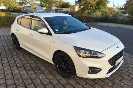 Ford Focus 95.000 km 14.999 &euro; SELIGENSTADT 63500