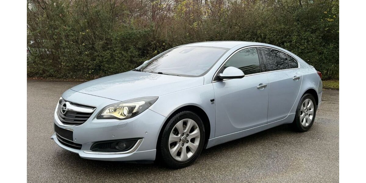 Opel Insignia 126.000 km 10.490 &euro; München 81375