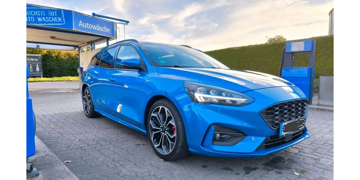 Ford Focus 121.000 km 16.950 &euro; Gifhorn 38518