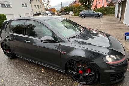 VW Golf Vll gti 290.000 km 15.000 € Burgau 89331