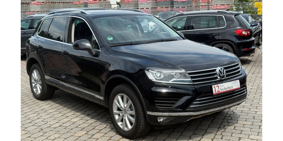 VW Touareg 100.727 km 20.990 &euro; Alsdorf 52477