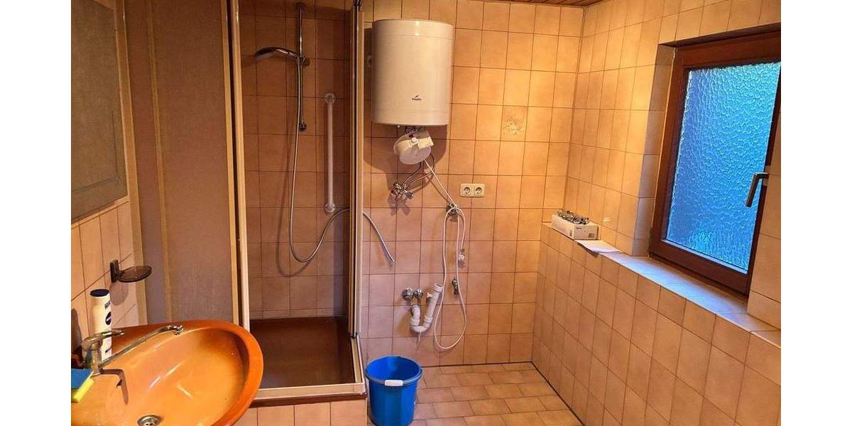 Reihenmittelhaus Viersen Stadtmitte - 3 Zimmer, 80 m&sup2;, 145.000&euro; | Angebot:25741178